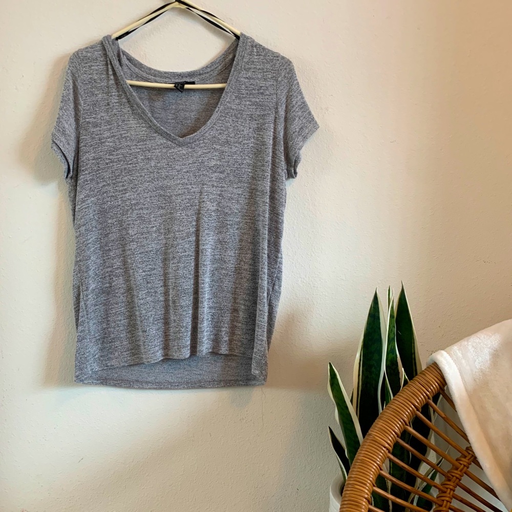 Forever 21 Gray Basic Tee